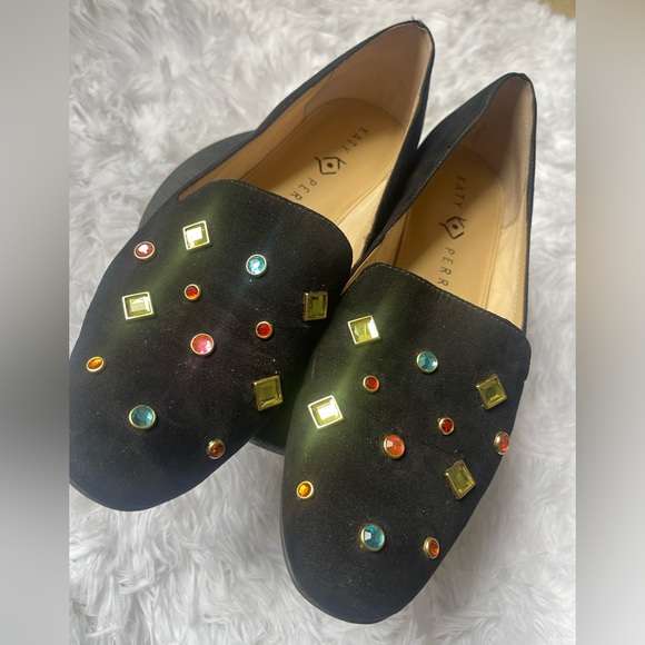 Katy Perry - “ The Turner” Black Flats - Picture 9 of 11